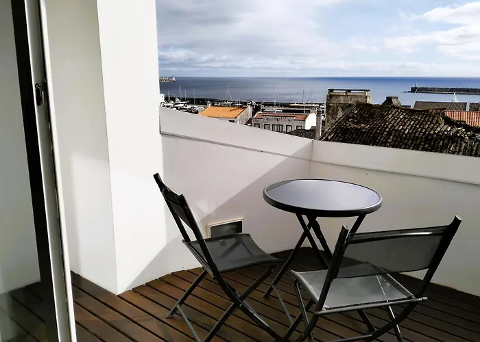 Apartment Ladeira Loft - & Sea View