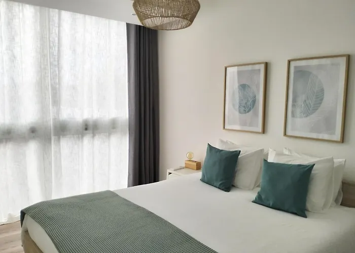 Ladeira Loft - & Sea View Apartment